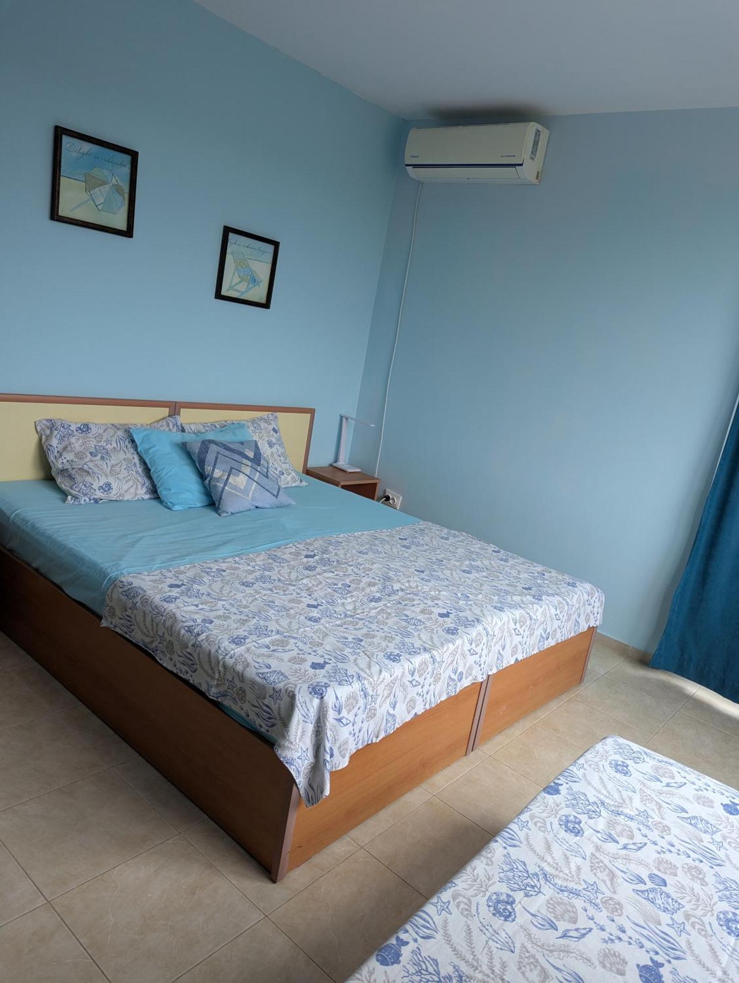 Guest House Chalakov 辛尼莫雷特 外观 照片